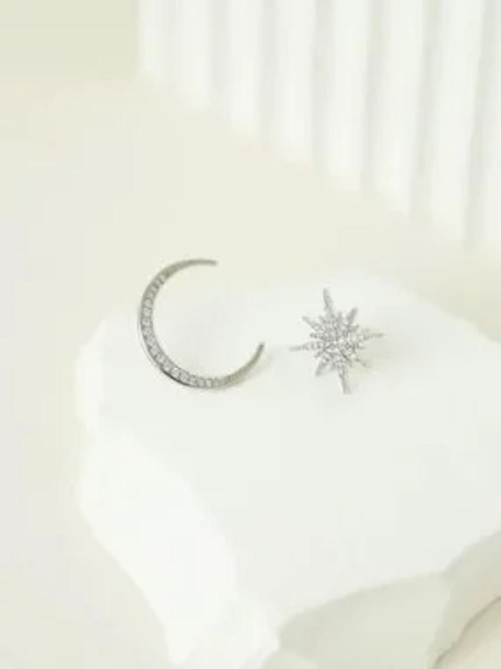 Moon?Earrings N2153